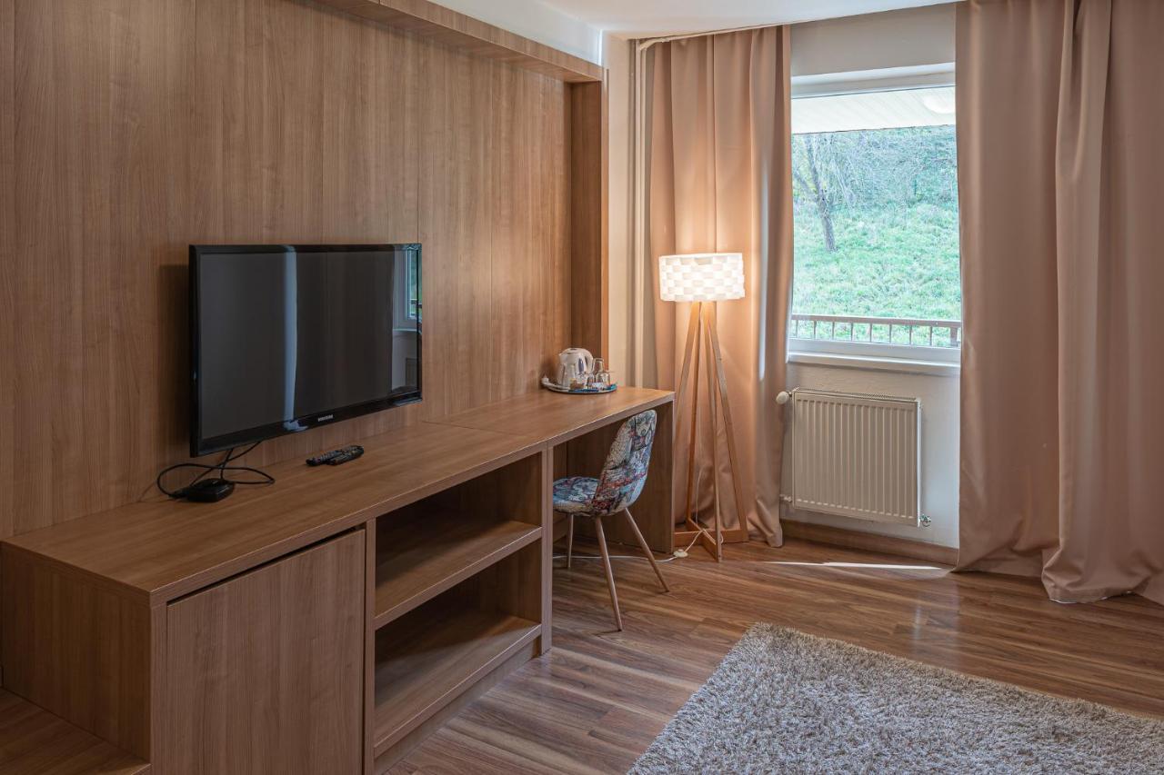 Hotel Garni Považská Bystrica Kültér fotó