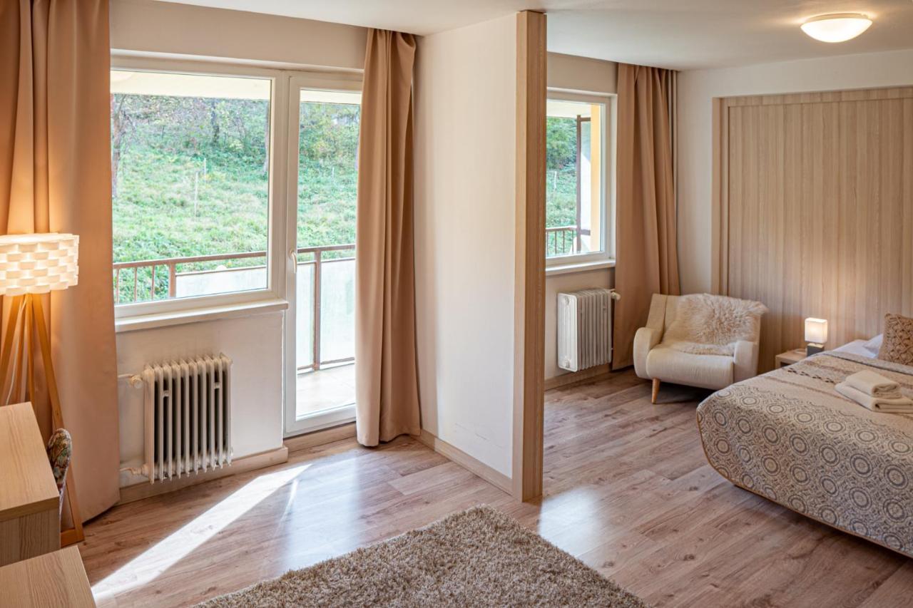 Hotel Garni Považská Bystrica Kültér fotó