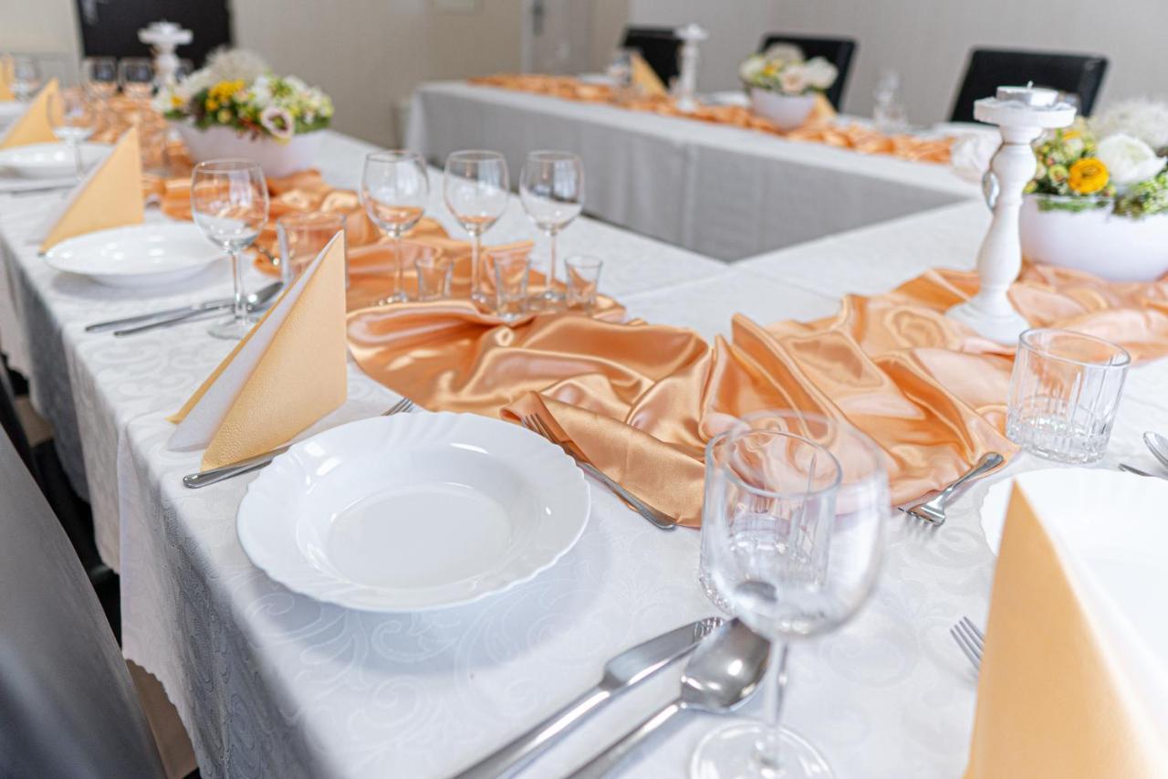 Hotel Garni Považská Bystrica Kültér fotó