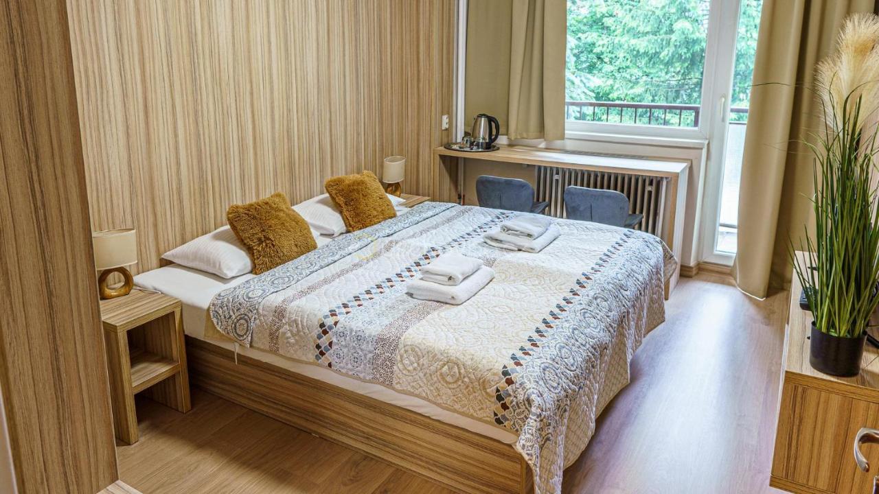 Hotel Garni Považská Bystrica Kültér fotó