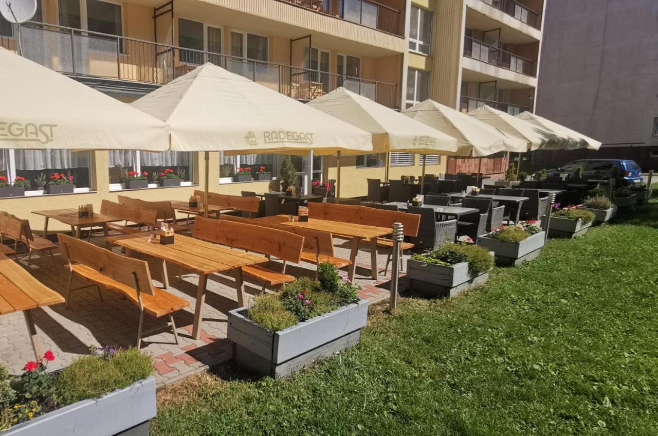 Hotel Garni Považská Bystrica Kültér fotó