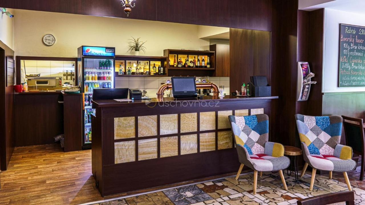 Hotel Garni Považská Bystrica Kültér fotó